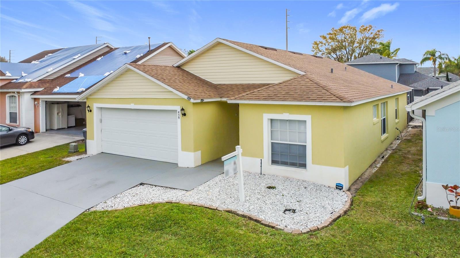 458 Hollinghead Loop, FL