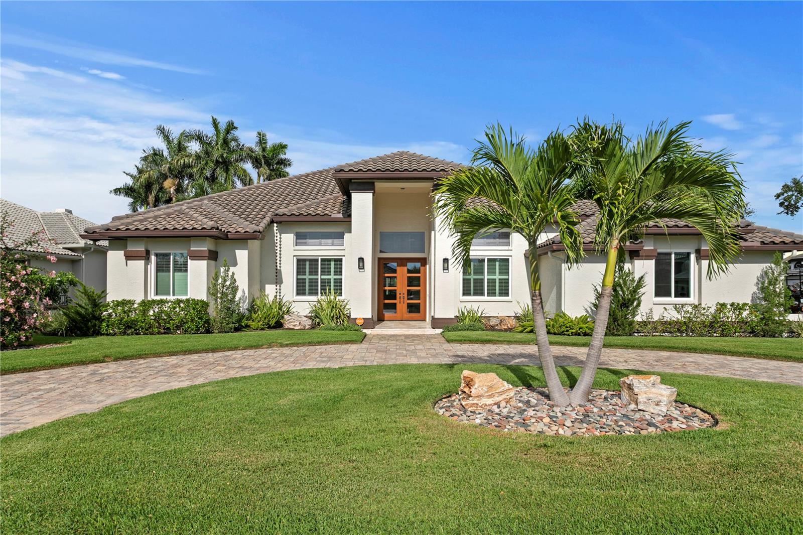 1230 Darlington Oak Circle, FL