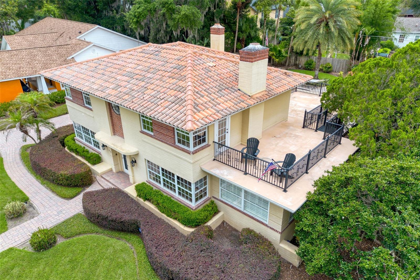 830 Lake Davis Drive, FL