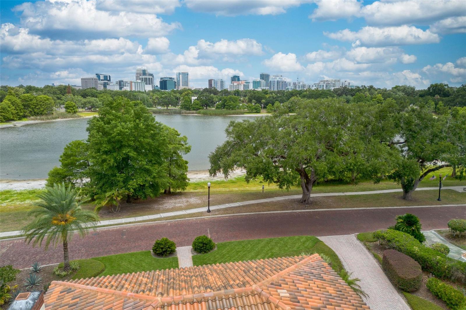830 Lake Davis Drive, FL