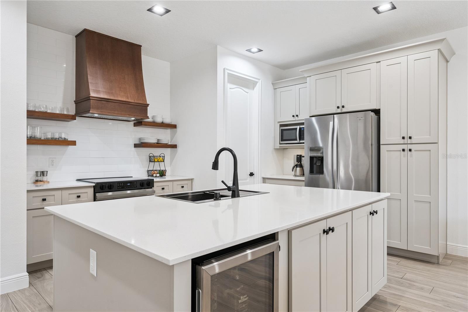 15524 Honeybell Drive, FL