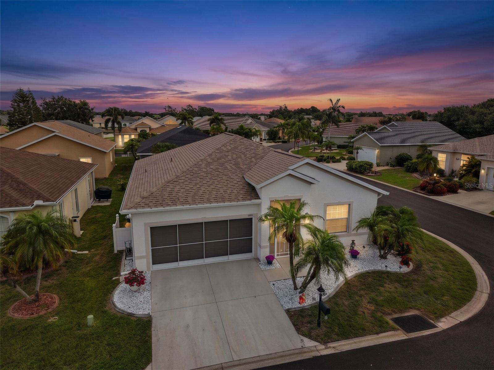1725 Piccadilly Circle, FL
