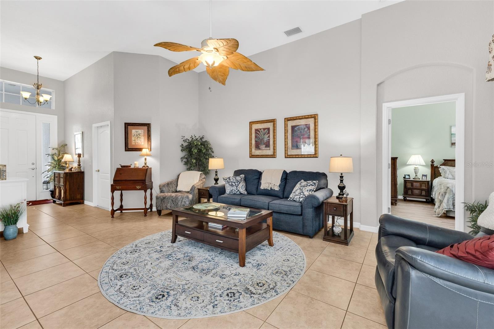 1725 Piccadilly Circle, FL