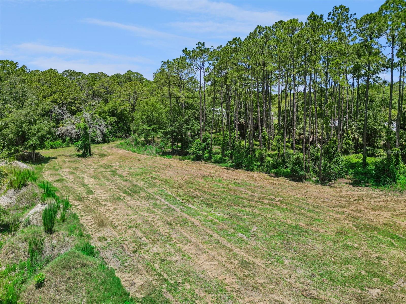 4115 Golden Shores Boulevard, FL