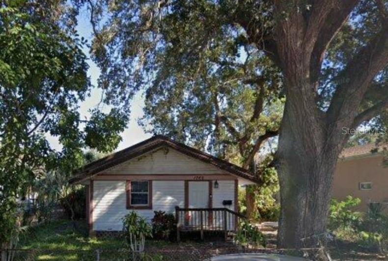 1760 Queen Street, FL