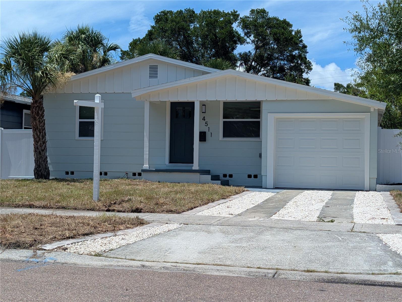 4511 Yarmouth Avenue, FL