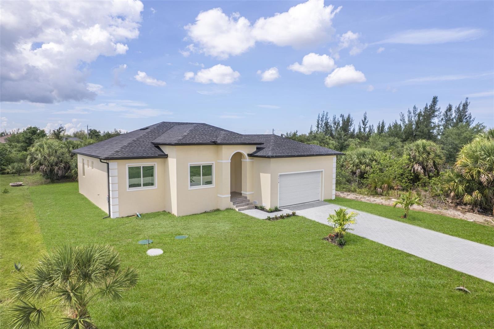 15419 Seafoam Circle, FL