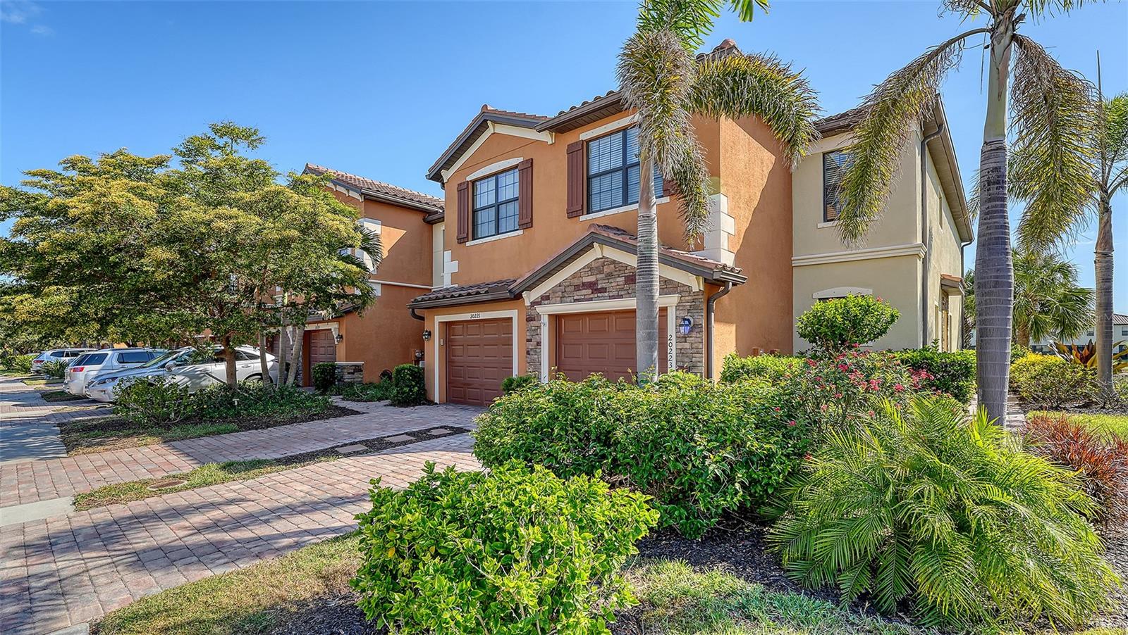 20223 Lagente Circle, FL