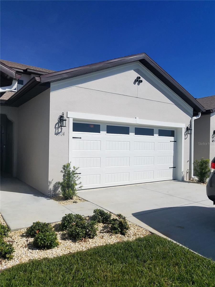 8504 Magnificent Lane, FL