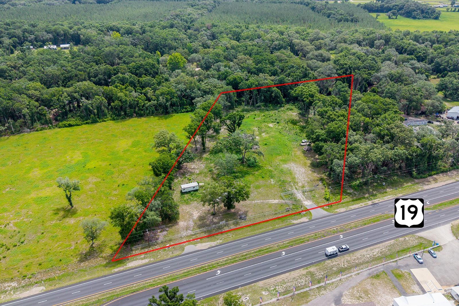 14621 Highway 19, FL