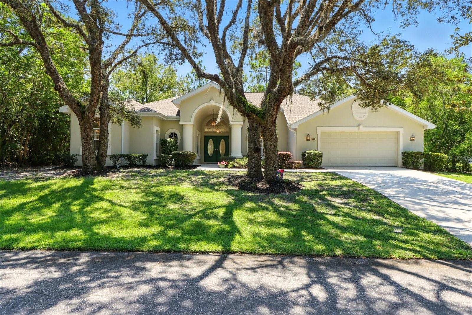 8 Sweetgum Court, FL