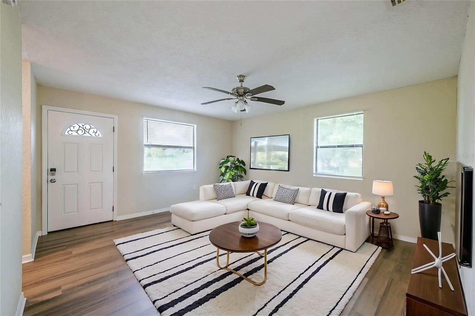 523 Carver Boulevard, FL