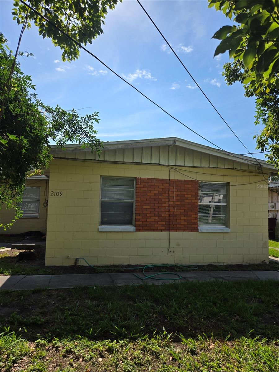 2109 Mills Avenue, FL