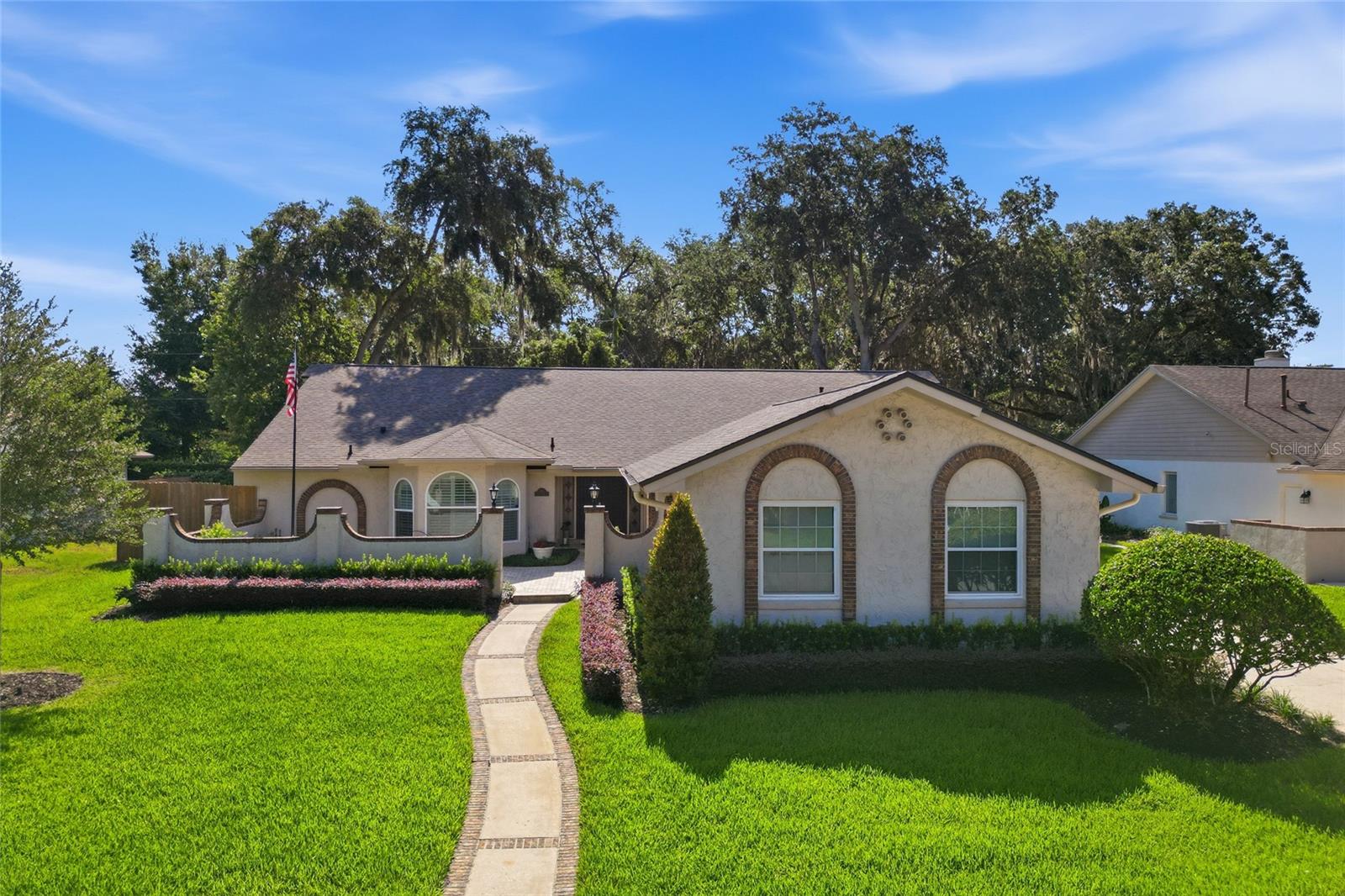 1063 Whispering Point, FL