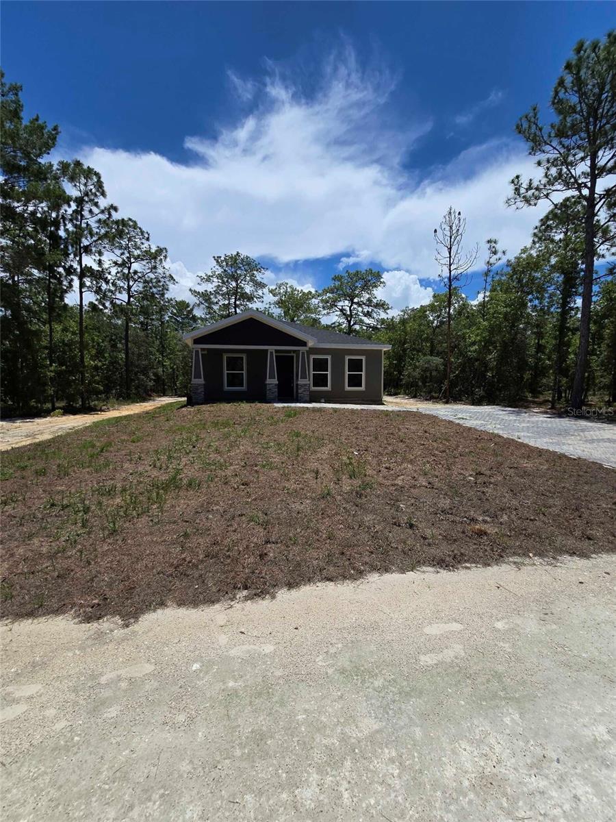 18082 Parakeet Road, FL