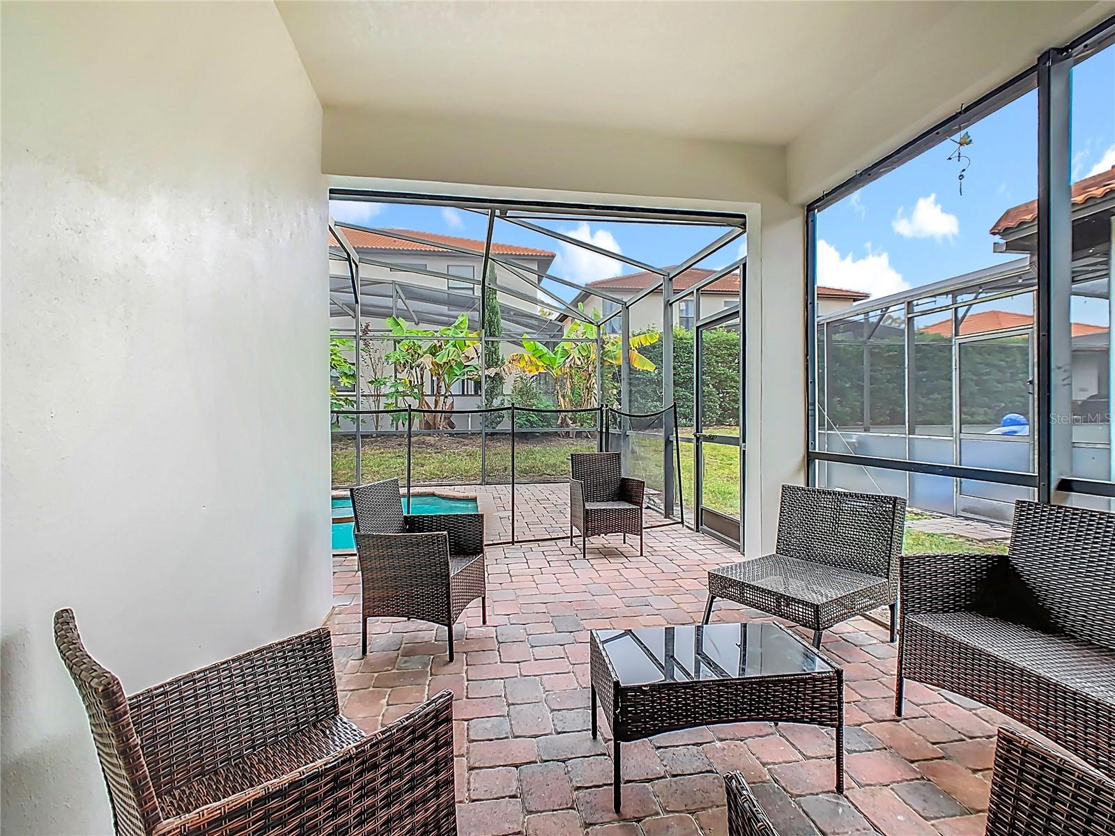 114 Sandy Point Way, FL