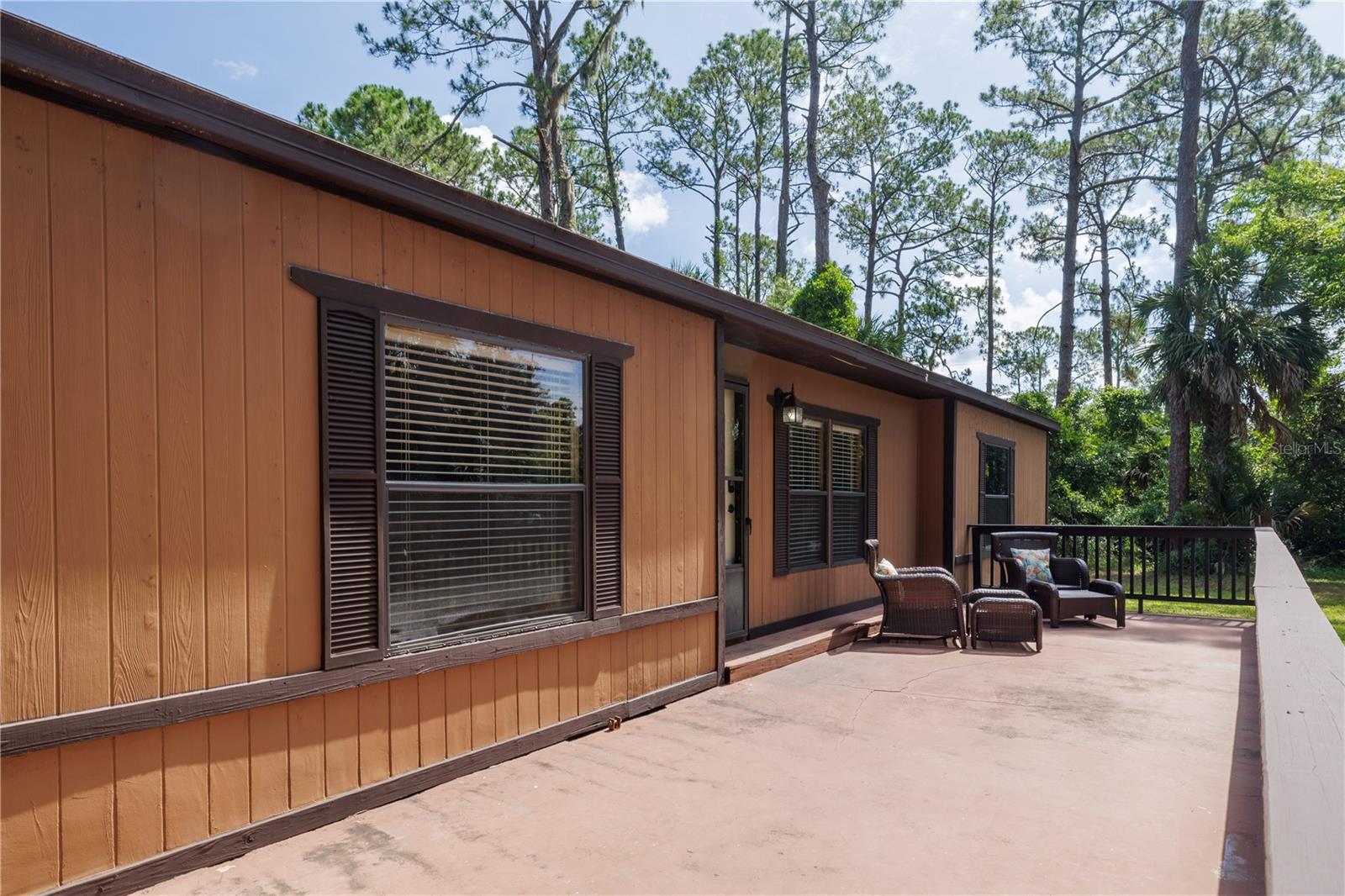 557 Newton Road, FL