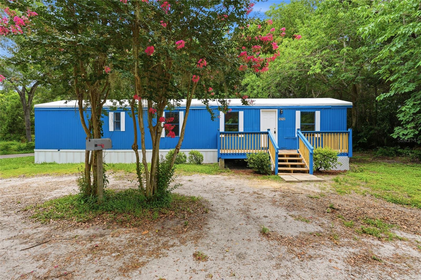 1212 1st Avenue, FL