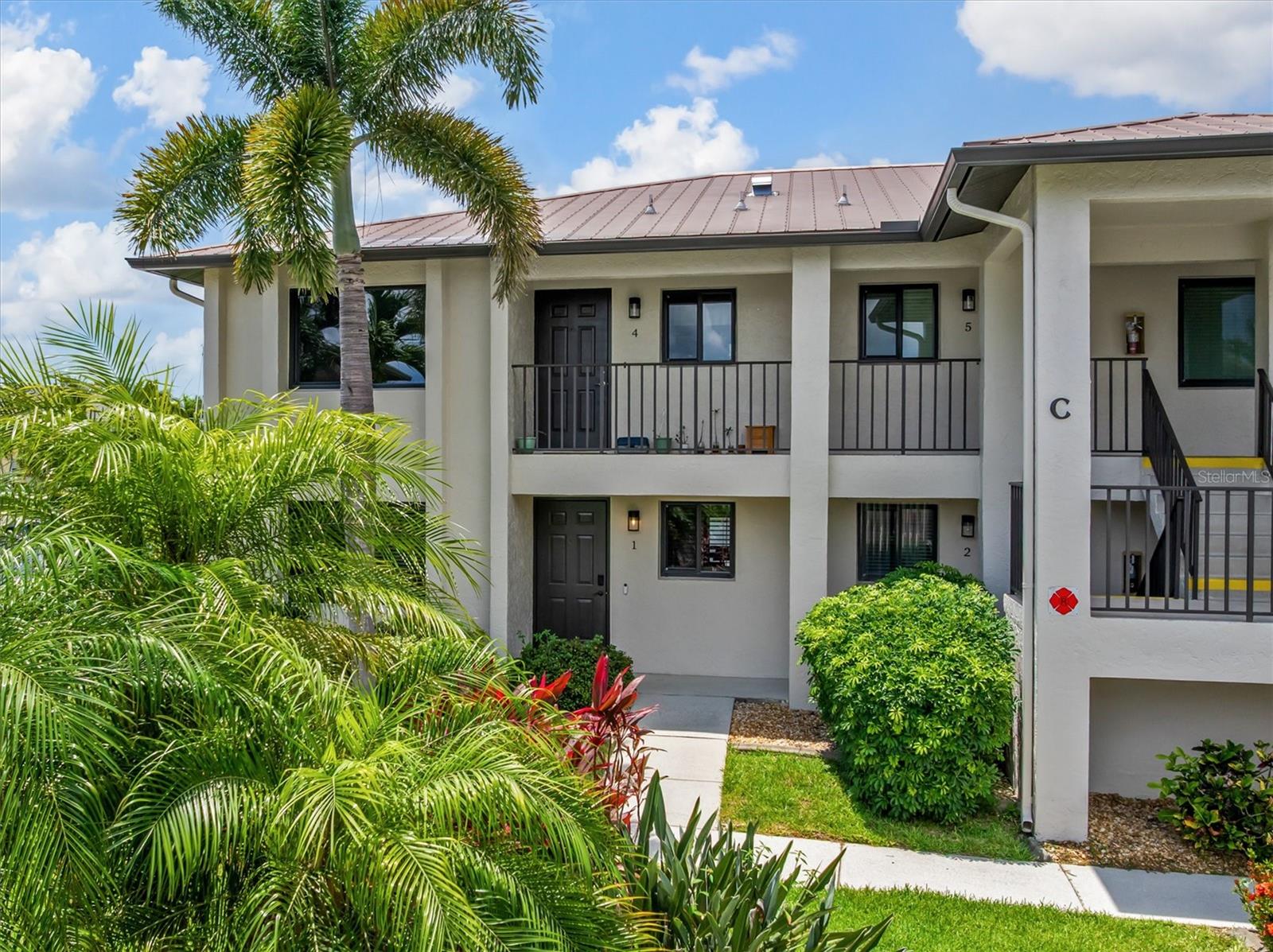 3221 White Ibis Court, FL