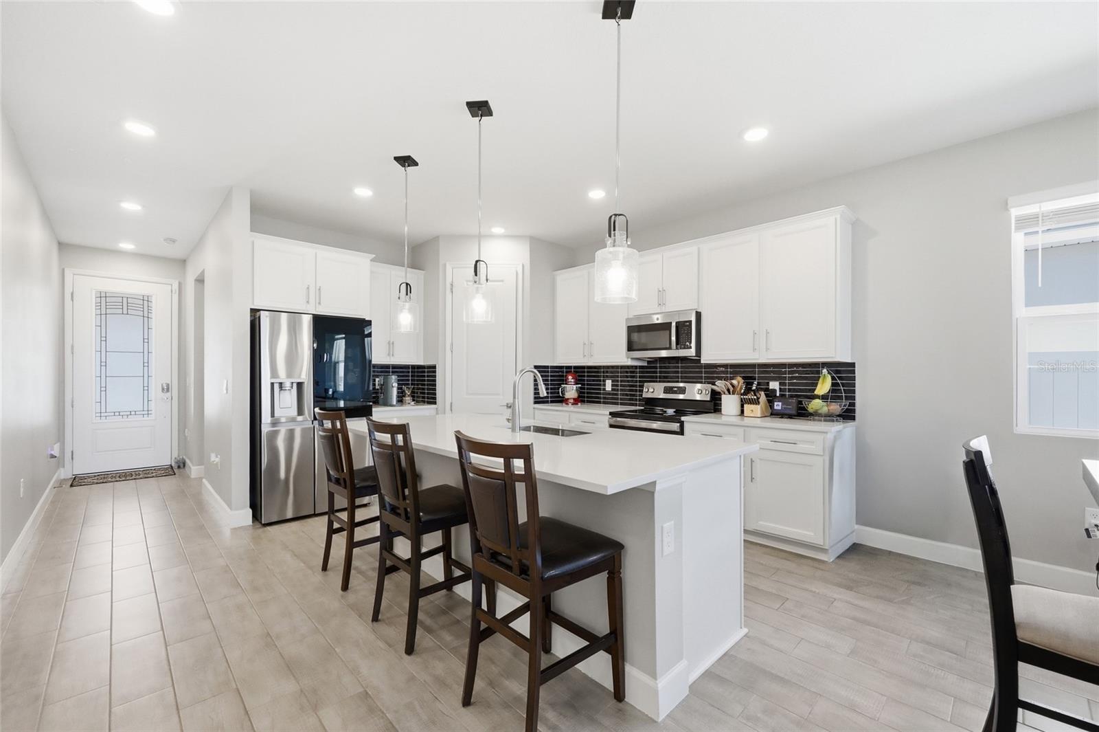 984 Griffon Avenue, FL