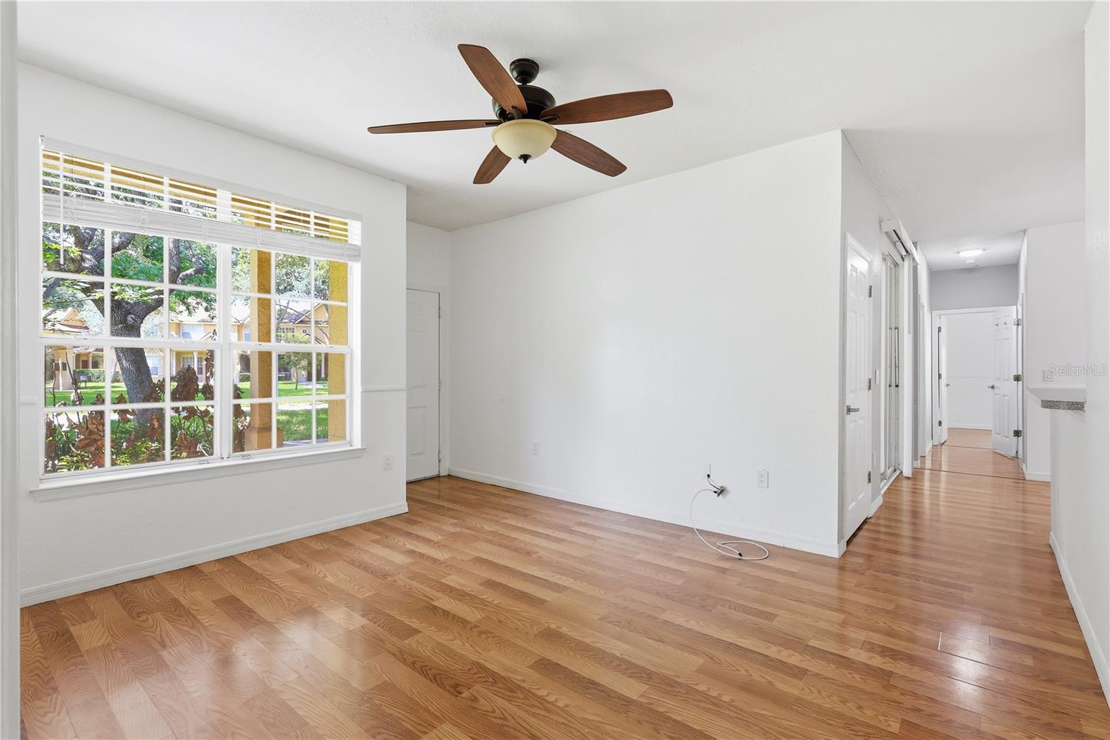 858 Grand Regency Point, FL