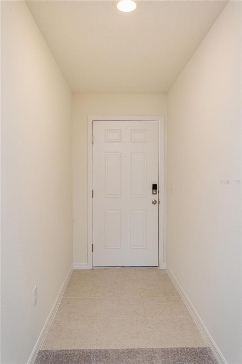 352 Towns Circle, FL
