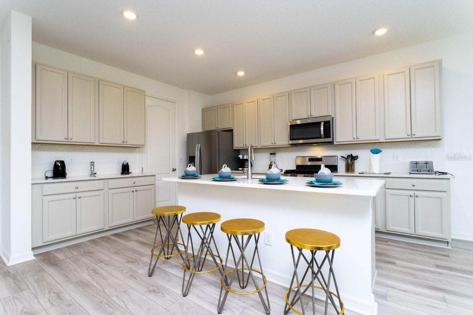 624 Benoi Drive, FL
