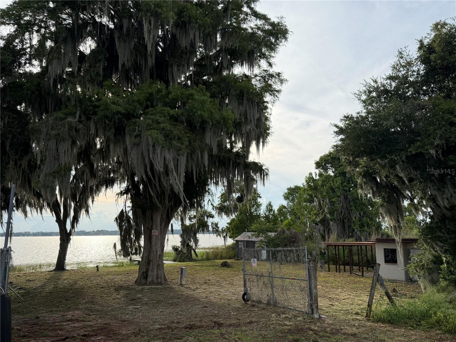 12703 Cr-48, FL