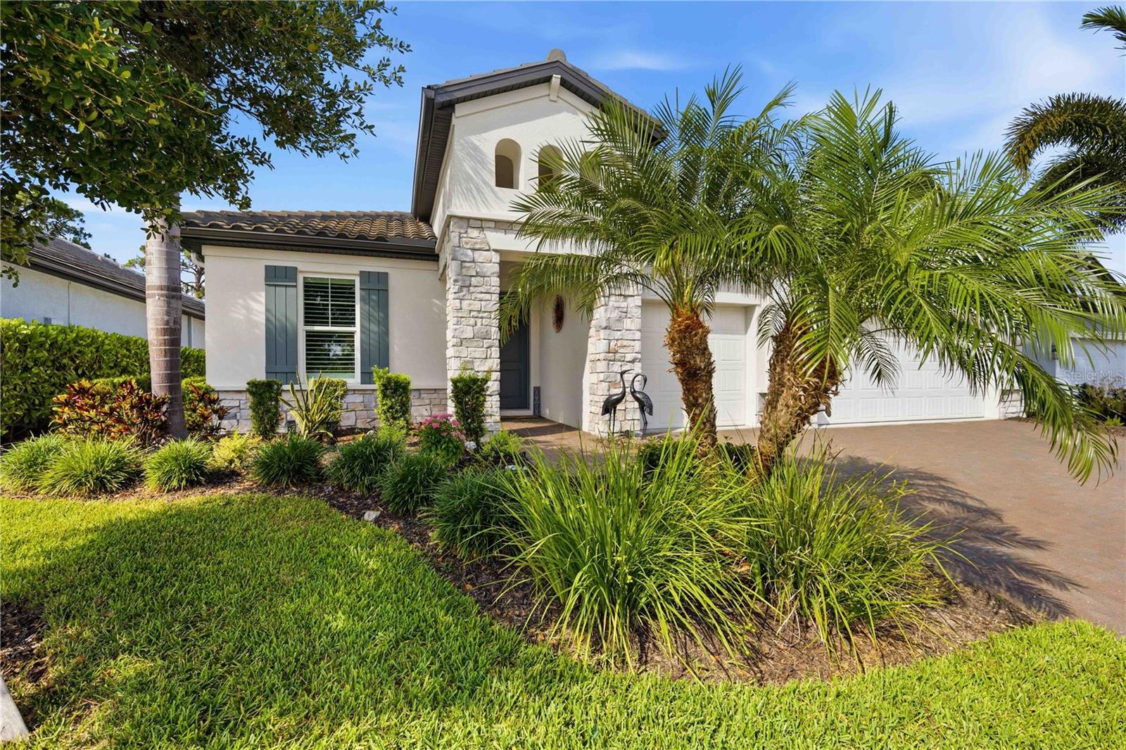 11329 Montserrat Drive, FL