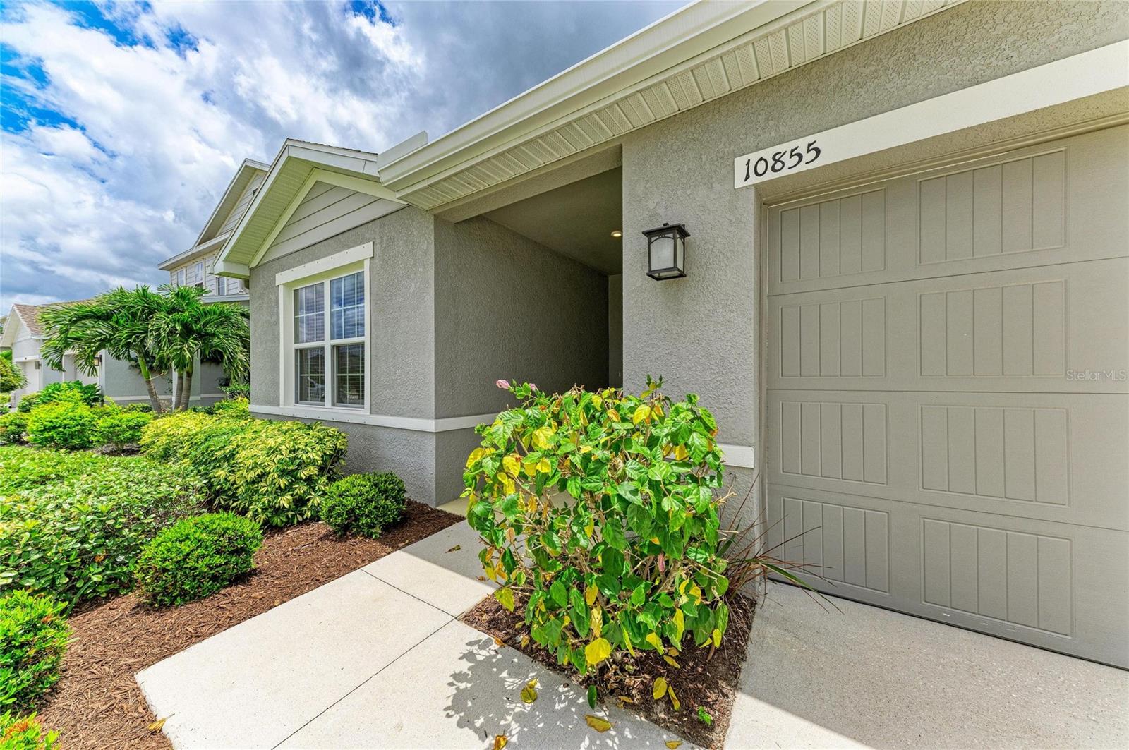 10855 Daybreak Glen, FL