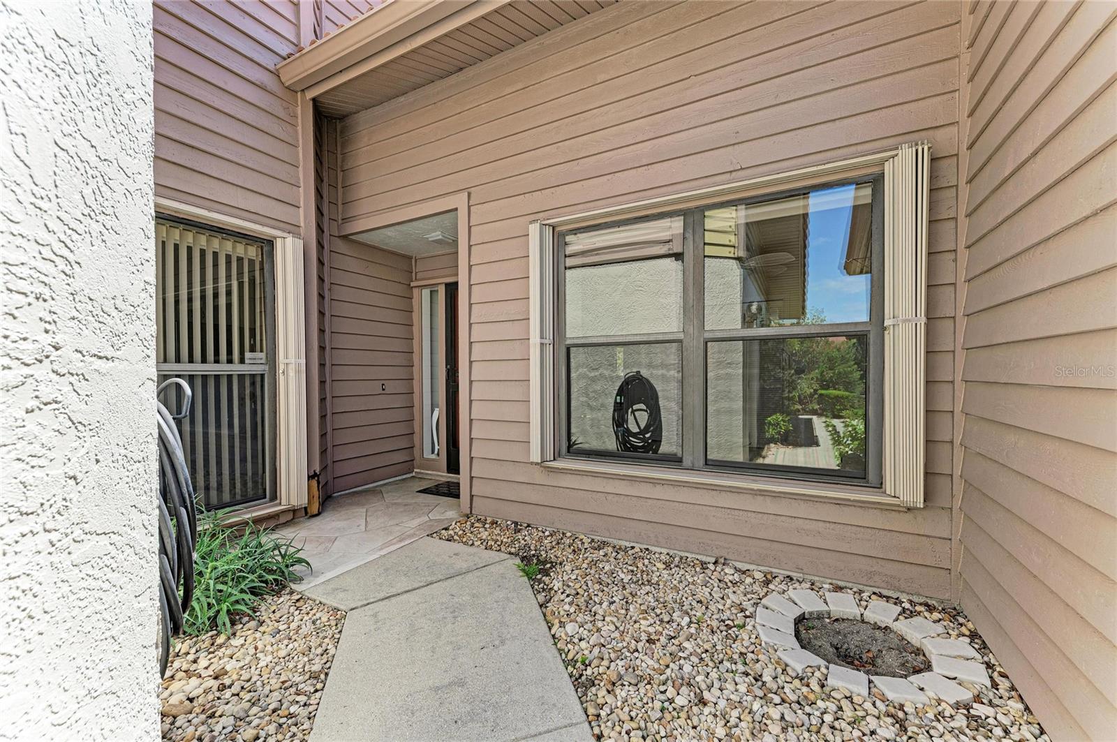 3946 Wilshire Circle, FL