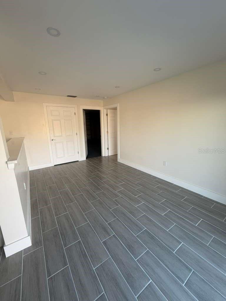 2333 Meadow Cove Boulevard, FL