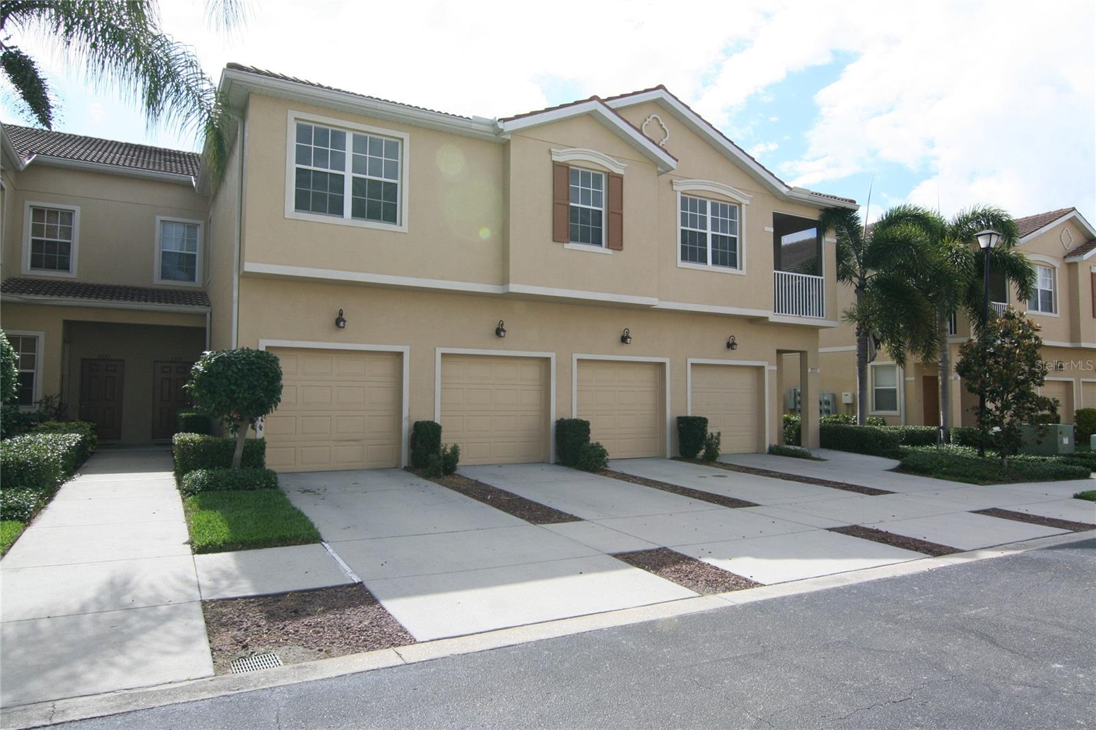 3757 Parkridge Circle, FL