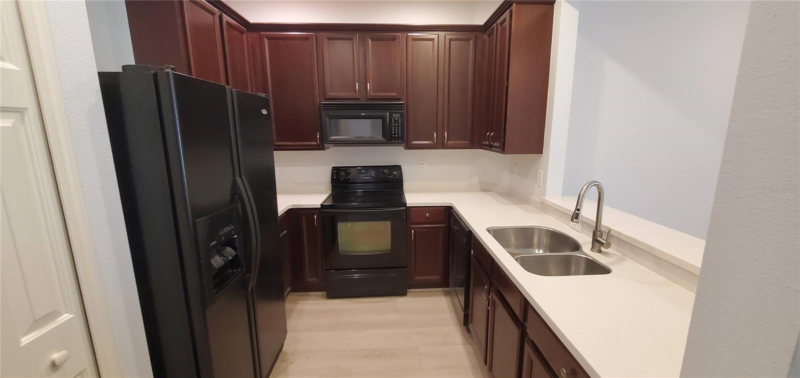 3757 Parkridge Circle, FL