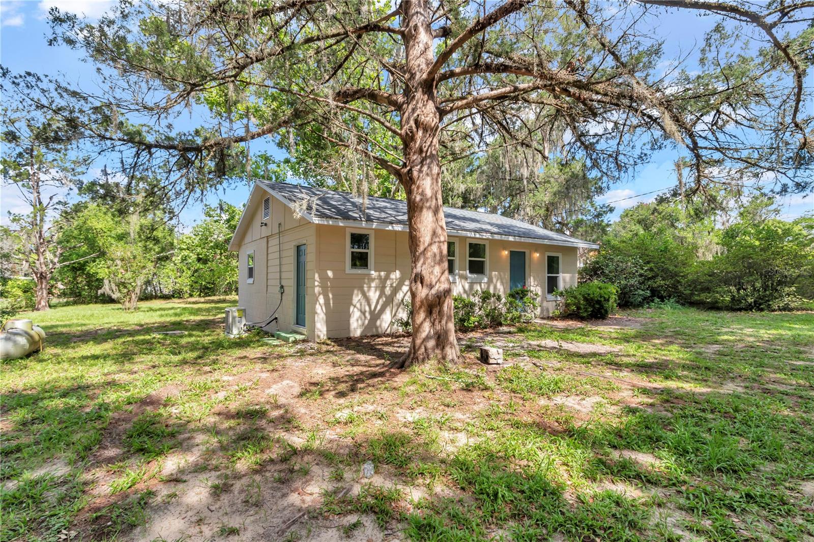 658 39th Court, FL
