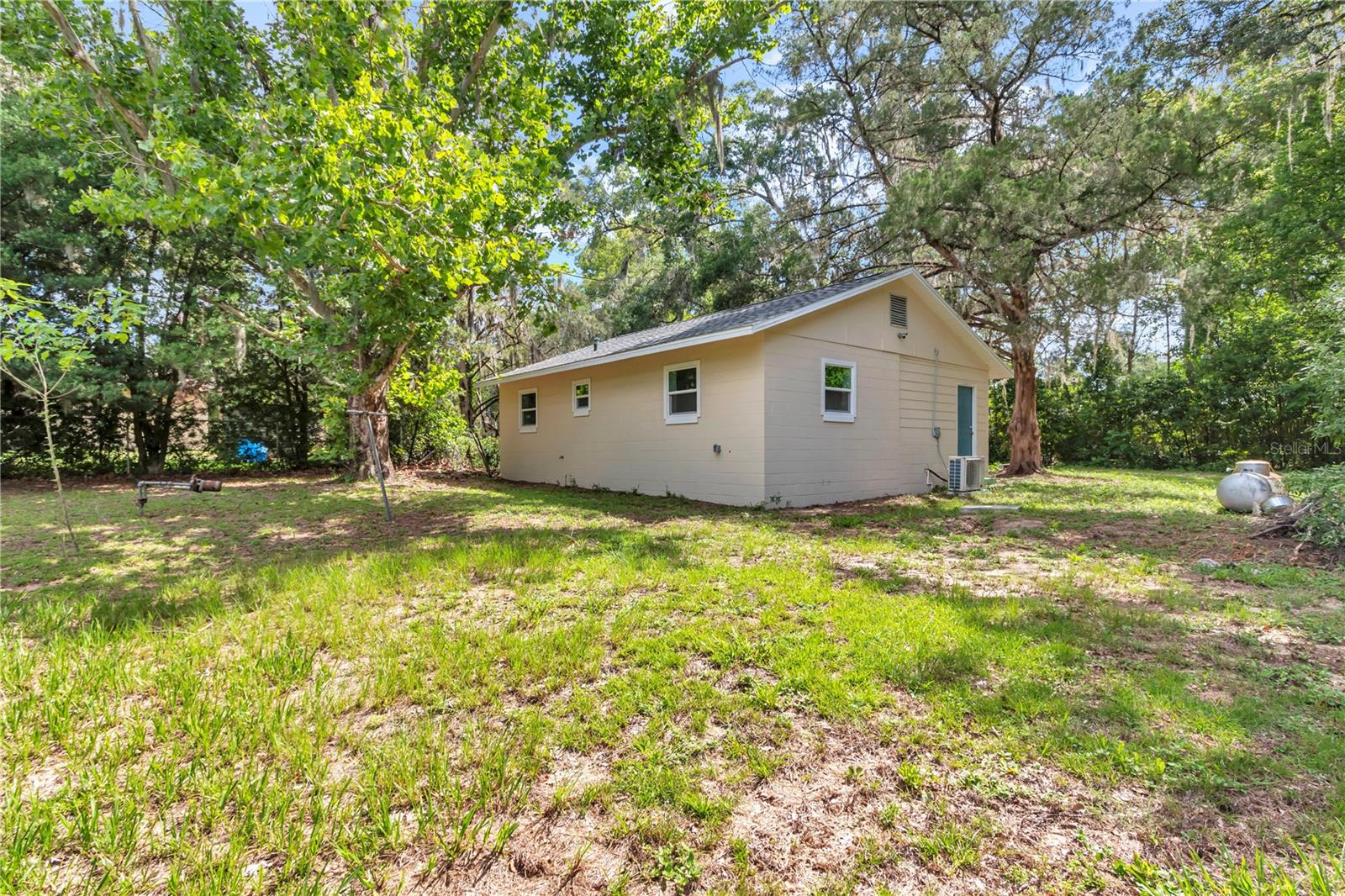 658 39th Court, FL