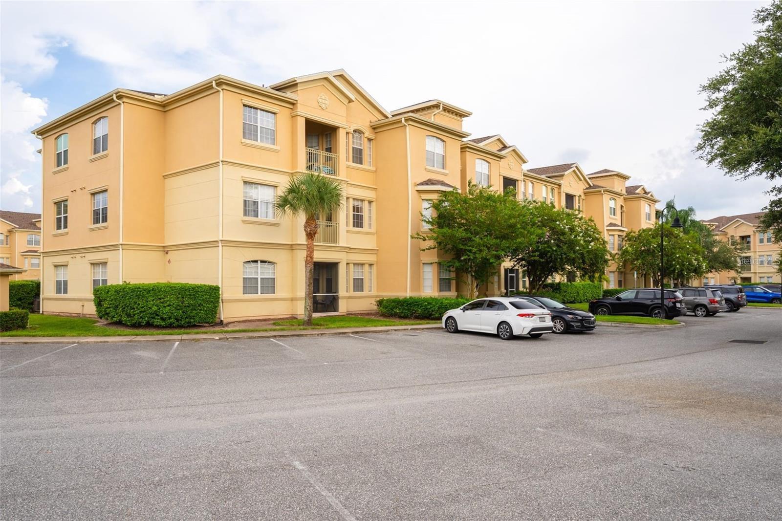 709 Terrace Ridge Circle, FL