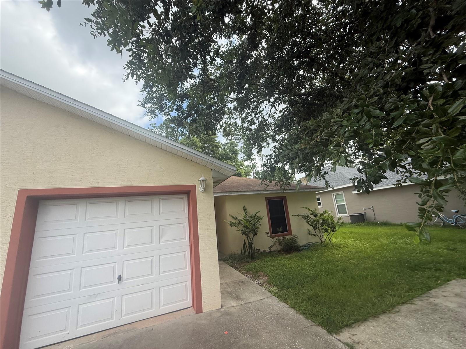49 Providence Lane, FL