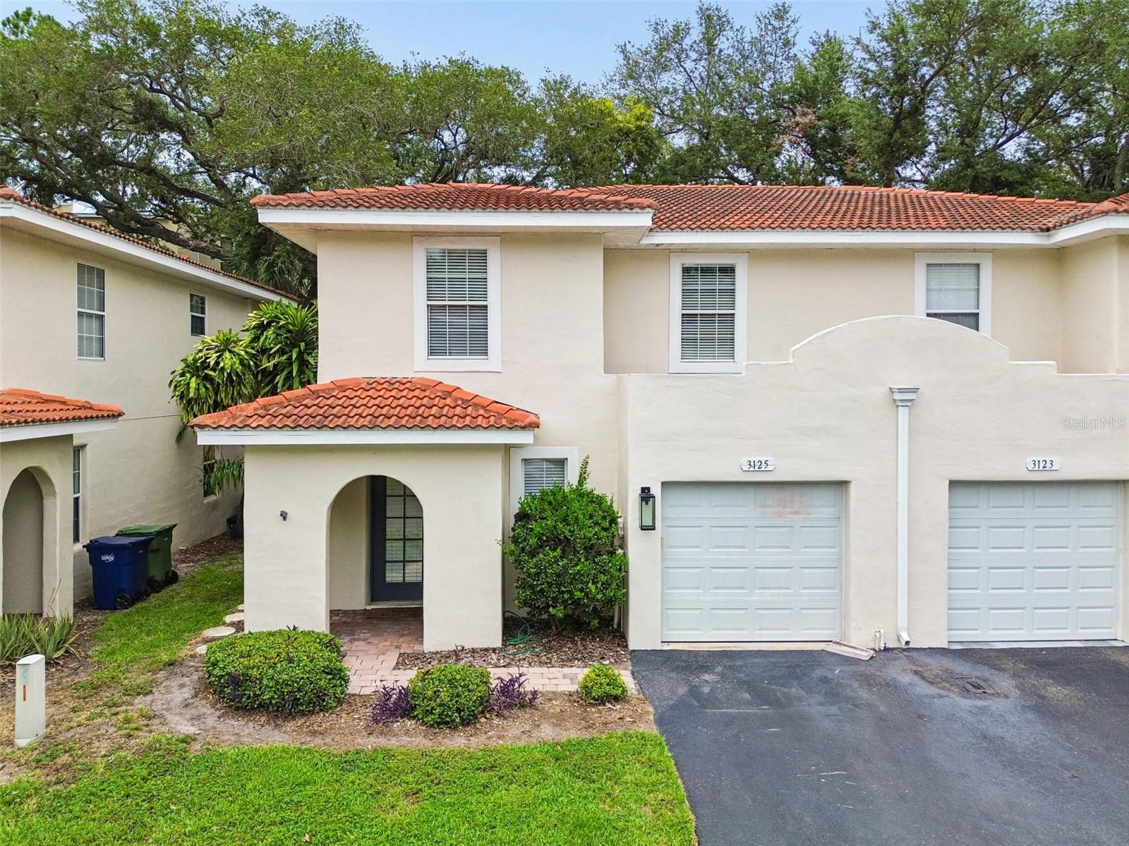 3125 Santorini Court, FL