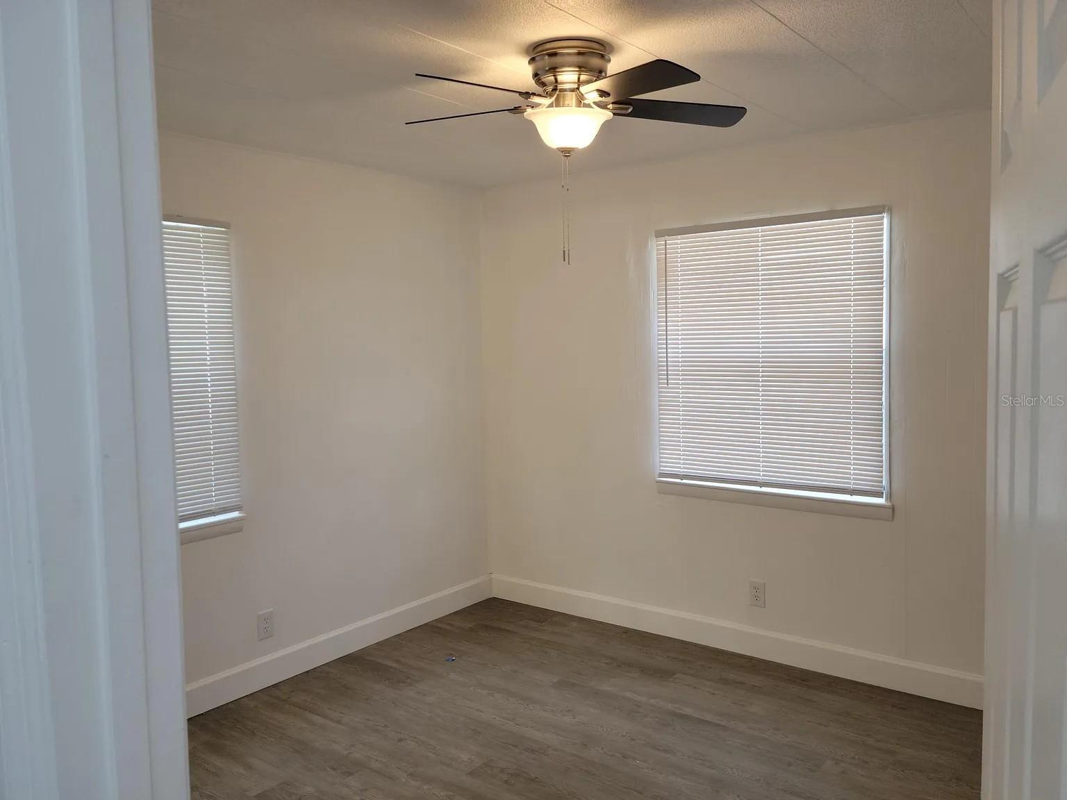 909 Circle Street, FL