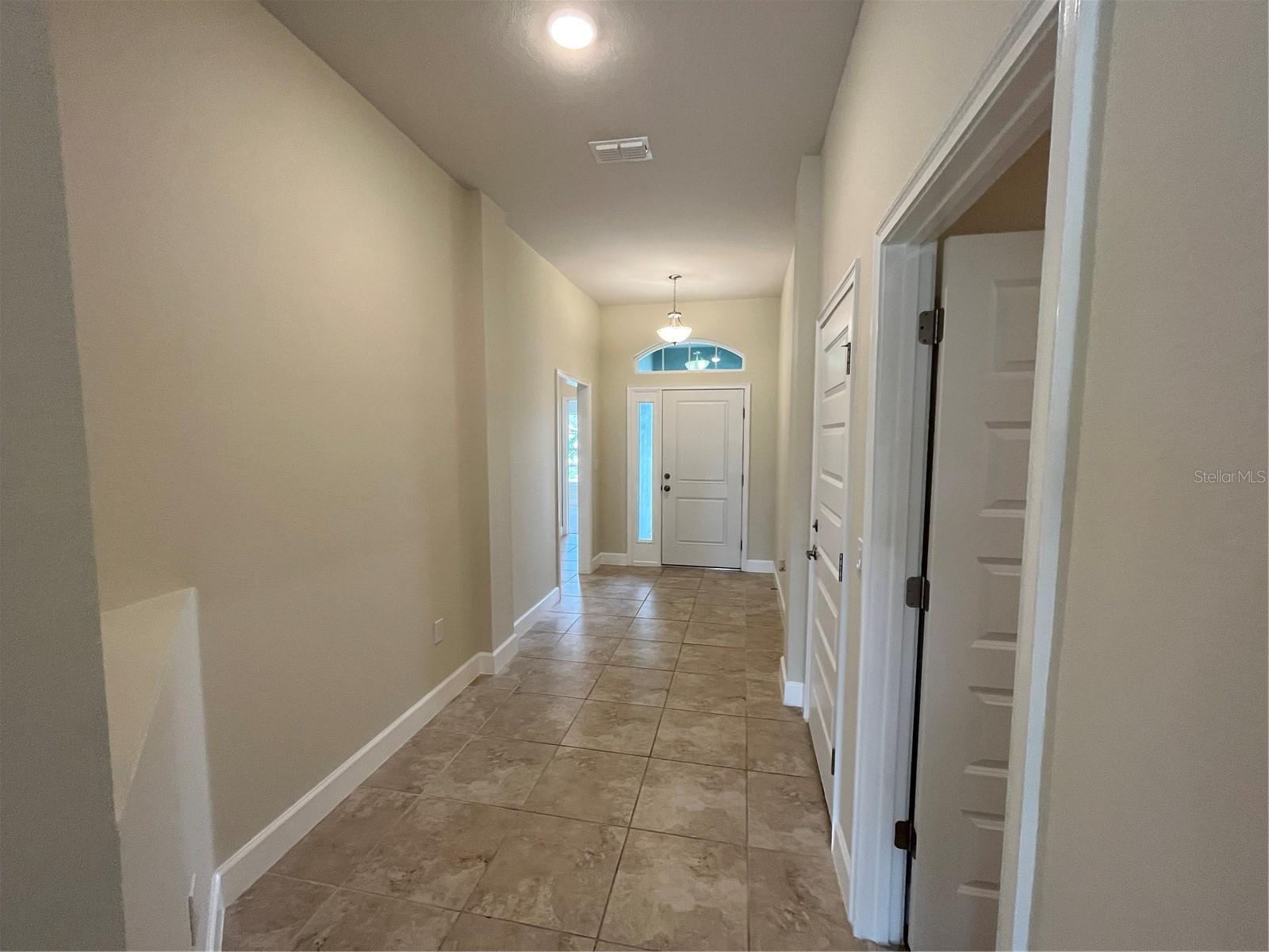 136 Krenson Bay Loop, FL