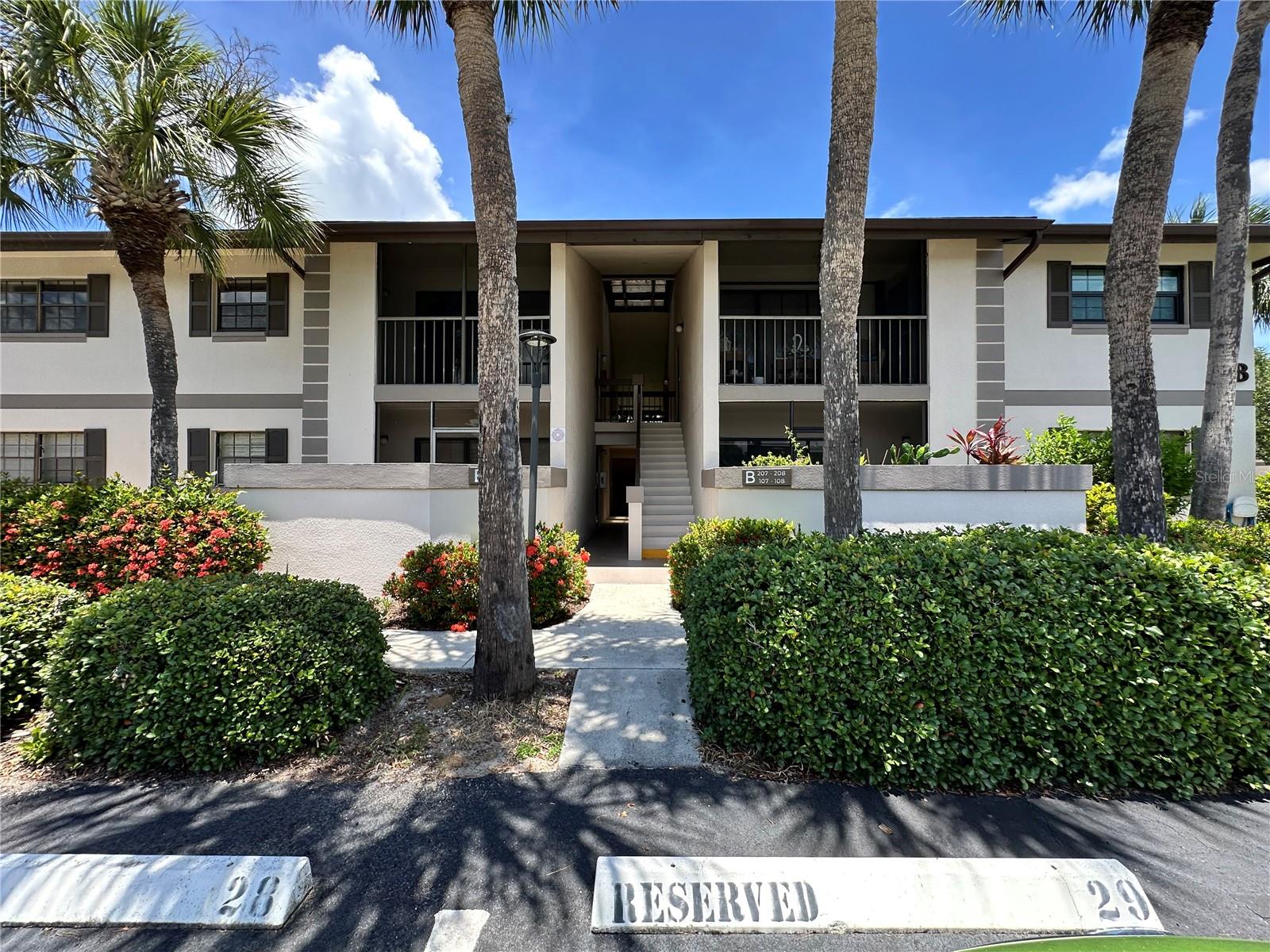 1515 Forrest Nelson Boulevard, FL