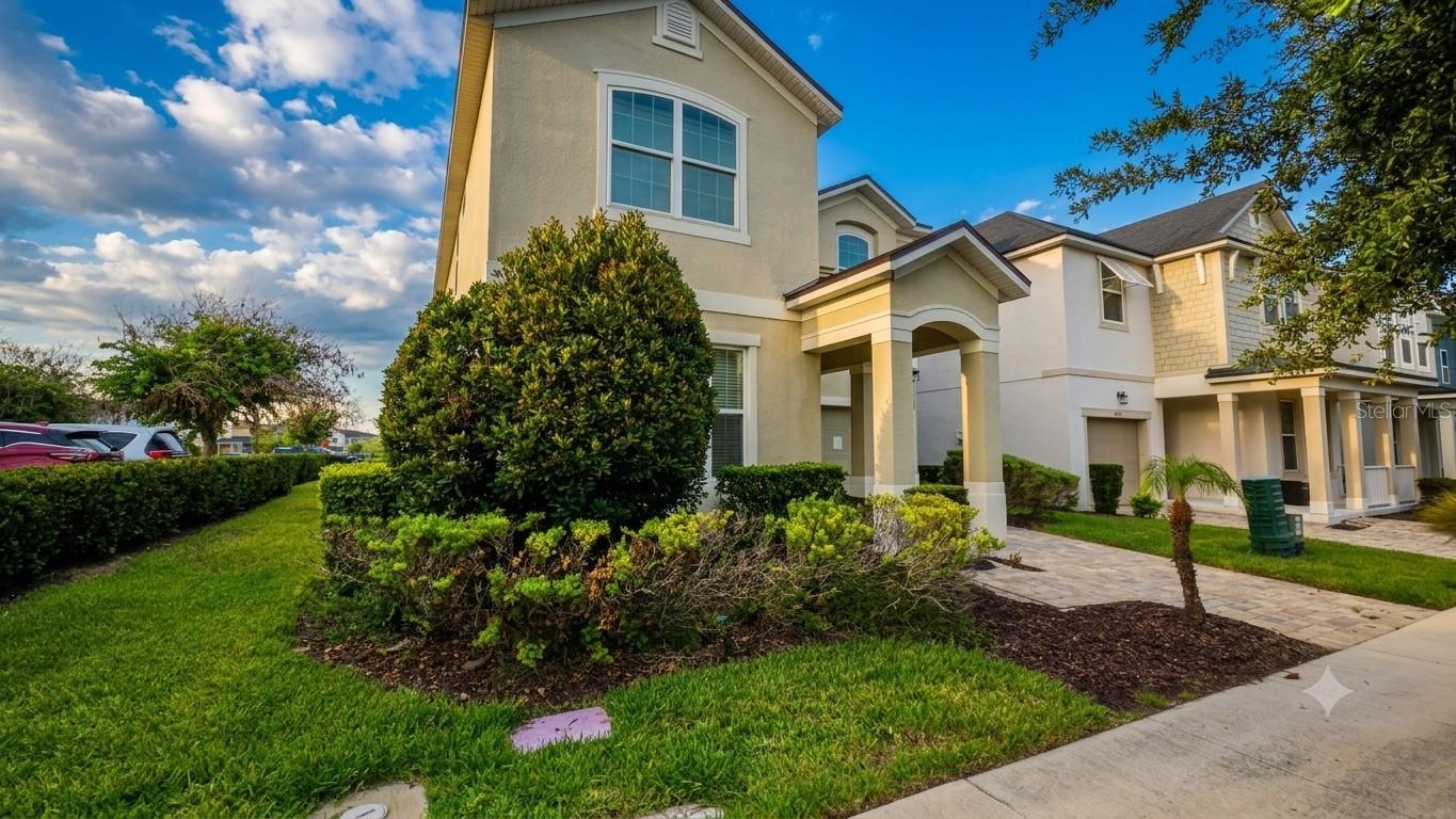 9015 Pelican Cove Trace, FL