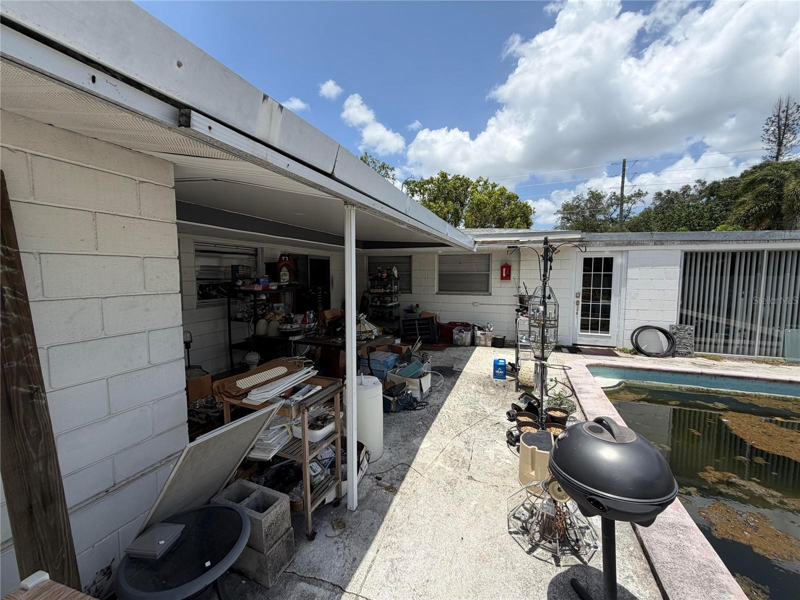 6710 Mango Avenue, FL