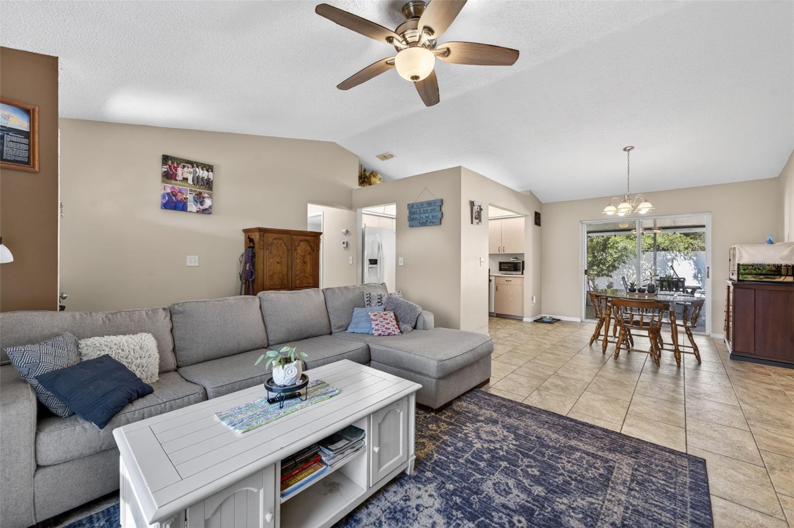 504 Sandpiper Court, FL