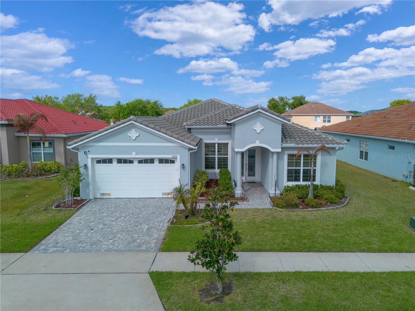 2320 Symphony Circle, FL