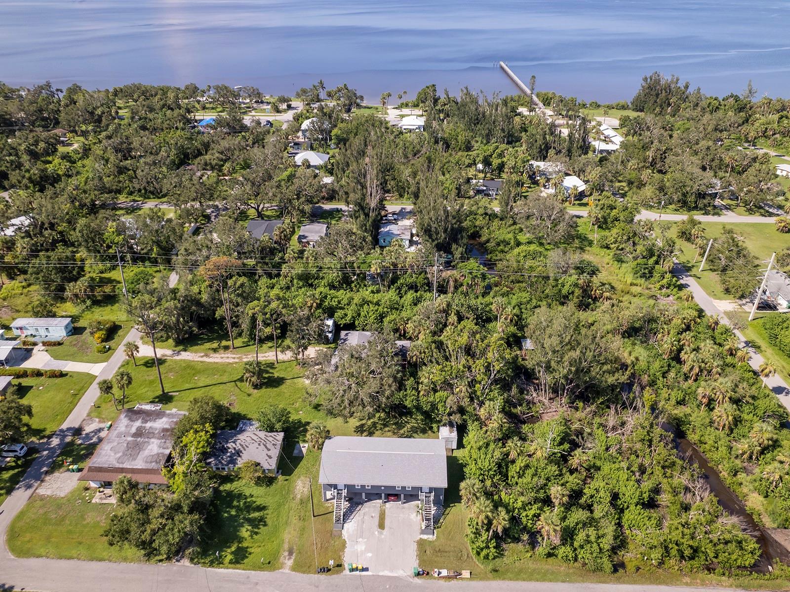 23019 Seneca Avenue, FL