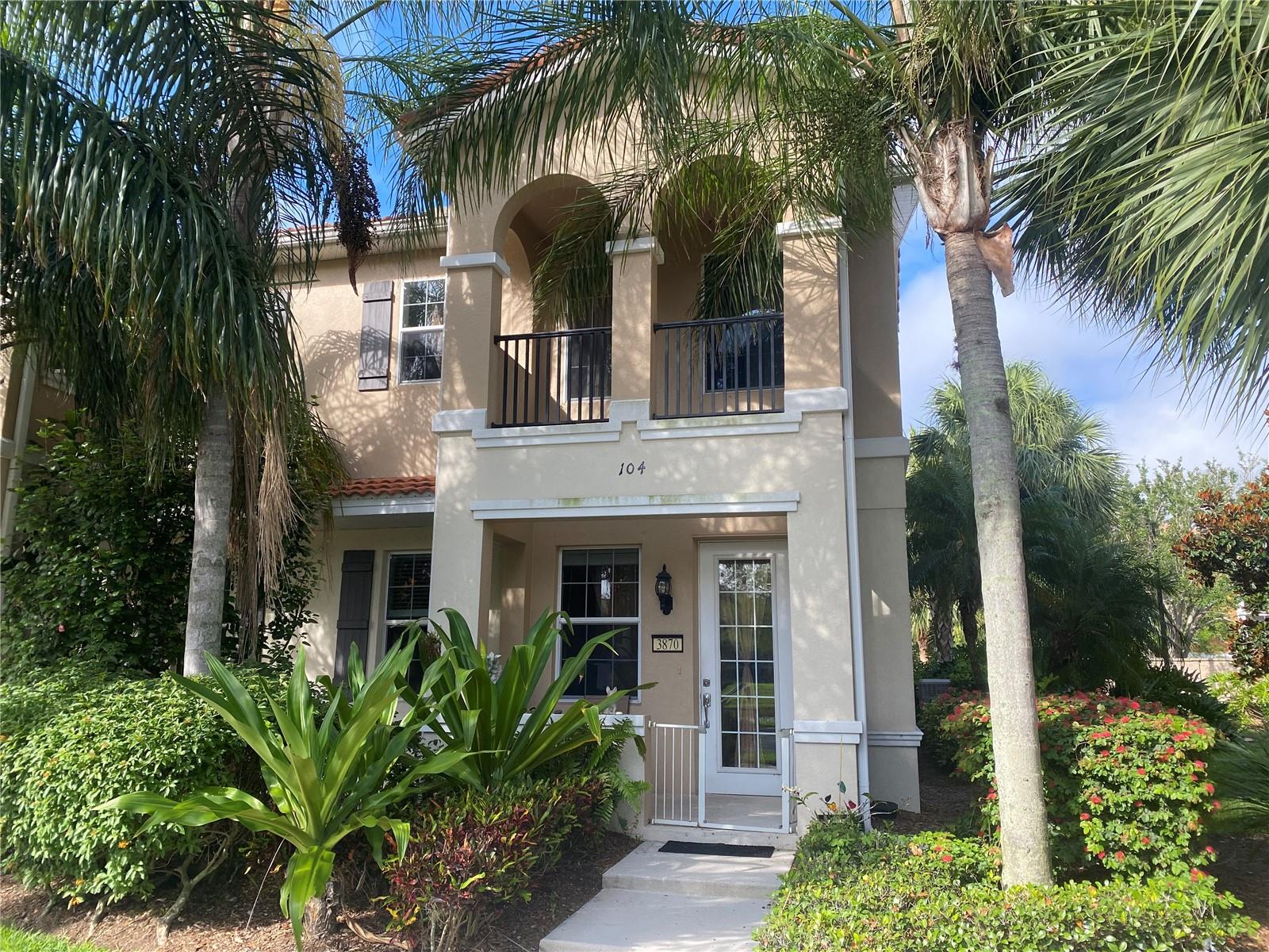 3870 82nd Avenue Cir E, FL