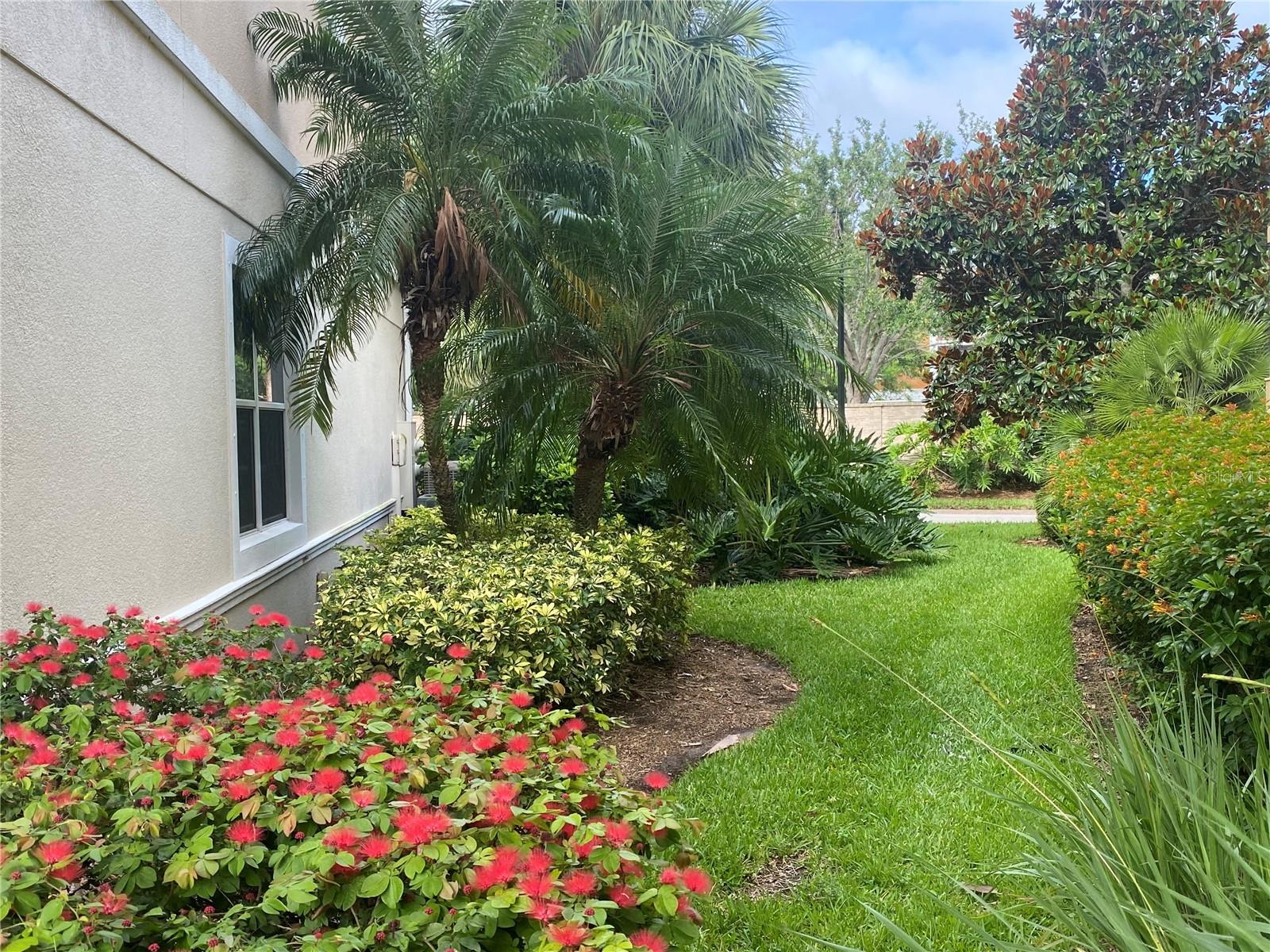 3870 82nd Avenue Cir E, FL