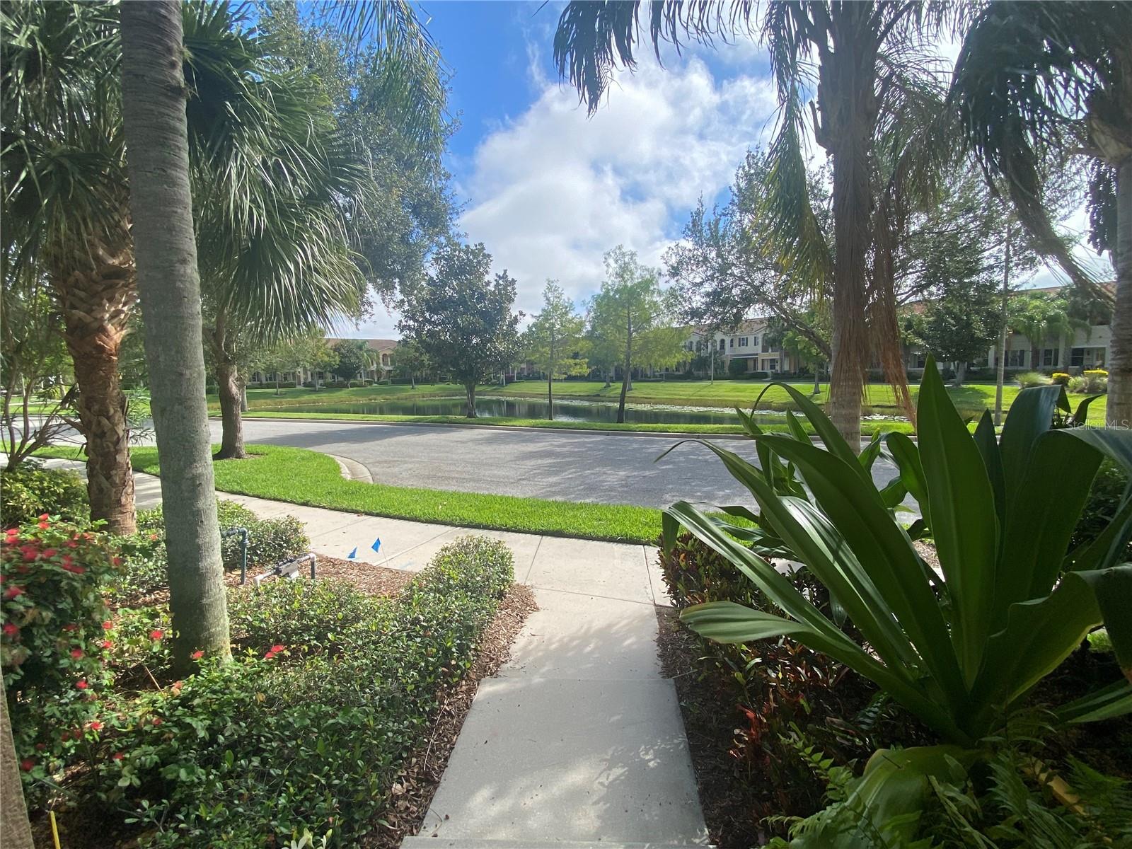 3870 82nd Avenue Cir E, FL
